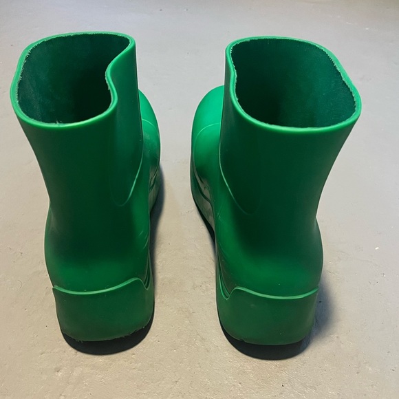 Bottega Veneta Puddle Boots size 44 - Picture 2 of 6